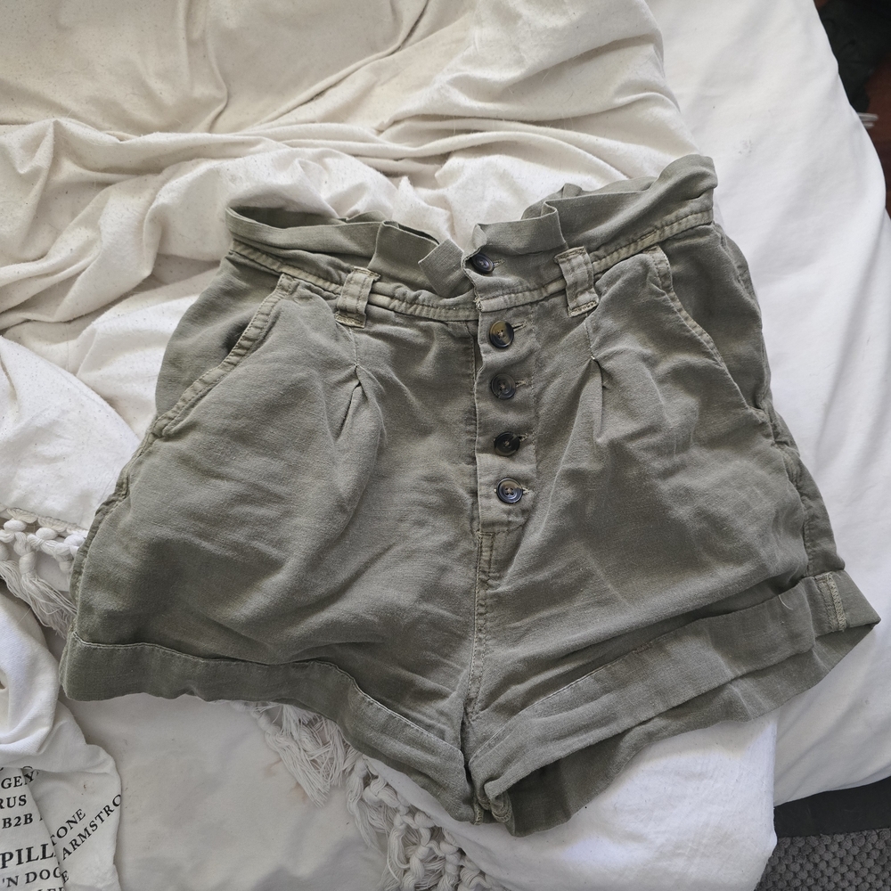 Billabong High Waist Olive Shorts